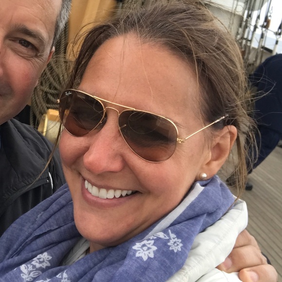 Meet your Posher, Anna - Picture 1 of 1